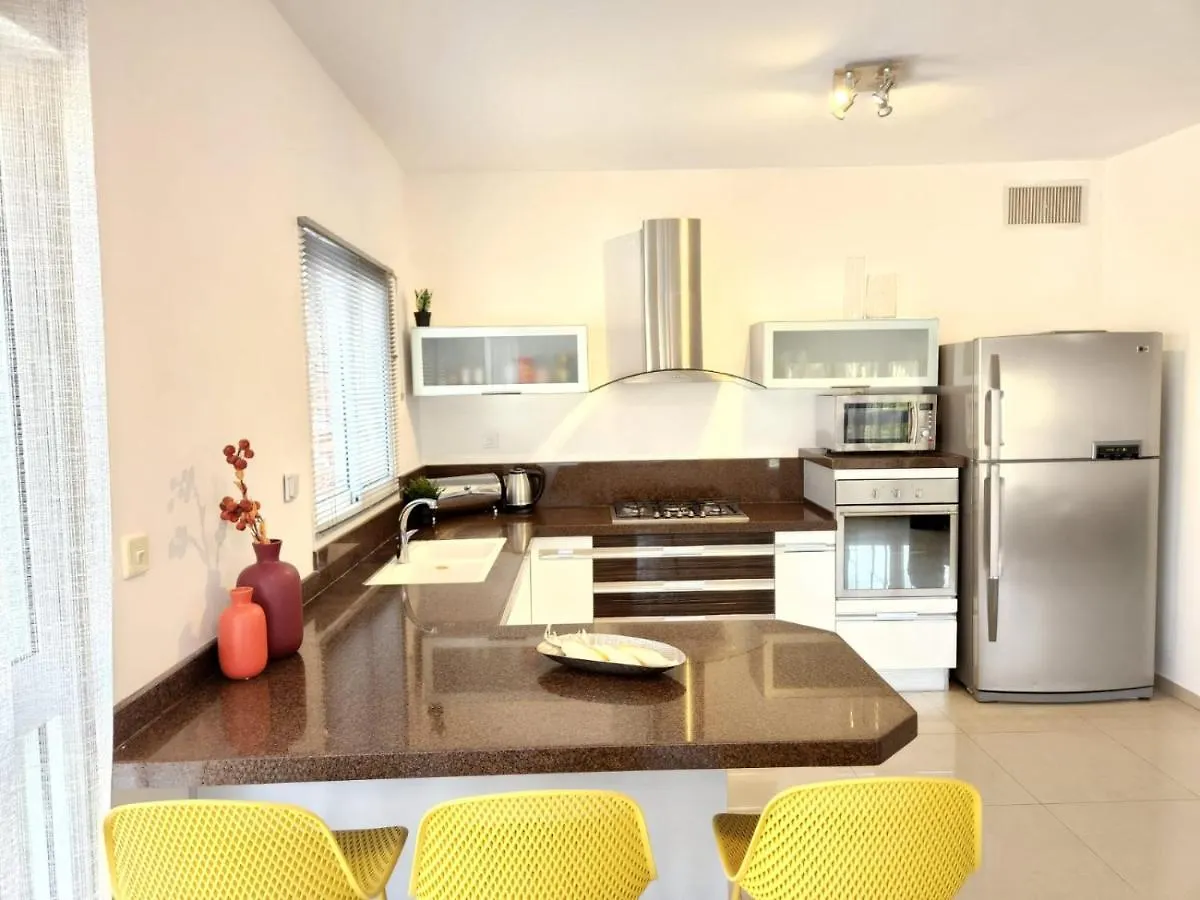 Fisharent 2 Bedrooms Luxury Apartment Eilat Israel